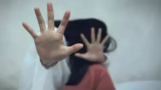 موعد عاطفي ينتهي بجريمة.. فتاة تتهم حبيبها السابق بالاعتداء في أكتوبر