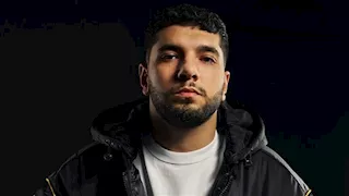 بسبب سوء الأحوال الجوية.. ليجي سي يؤجل حفله بالجامعة الأمريكية