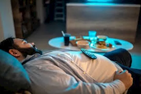 كيف تتجنب الدوخة بعد الإفطار؟.. إليك الطريقة الصحيحة 