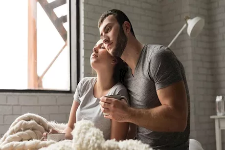 هل ممارسة العلاقة الحميمة تسبب التهاب المسالك البولية؟