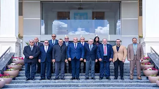 محافظ الإسكندرية يبحث مع "رجال الأعمال" سبل دعم الاستثمار وتوفير فرص عمل -صور