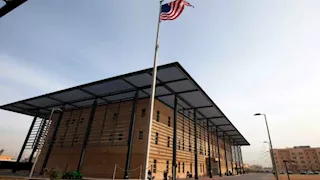 "غادروا فورًا".. السفارة الأمريكية في بغداد تطلق نداءً عاجلاً لرعاياها بالعراق