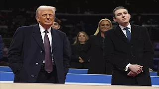 إطلاق موقع إلكتروني يدعو إلى تجنيد نجل الرئيس ترامب في الجيش- صور