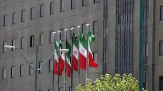 إيران تعلن استهداف جماعات انفصالية كانت تعتزم دخول البلاد