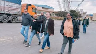 في 10 محافظات.. "الزراعة" تشن حملات تفتيش مفاجئة على مصانع ومخازن الأعلاف