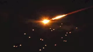 فيديو| صاروخ انشطاري إيراني يسقط على تل أبيب