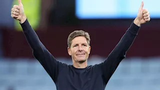 حظر مدرب كريستال بالاس من القيادة 6 أشهر بسبب تجاوز السرعة