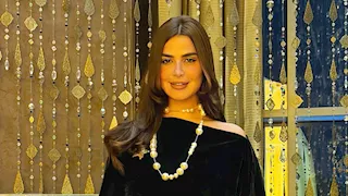 رانيا منصور تخطف الأنظار بإطلالة رمضانية (صور)