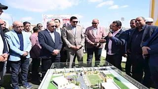 وزير الرياضة ومحافظ الإسماعيلية يفتتحان أعمال تطوير ملعب "بيبسي ستارز" (صور)