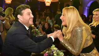 نادية الجندي تدعم هاني شاكر بعد أزمته الصحية: "الملايين تدعو لك"