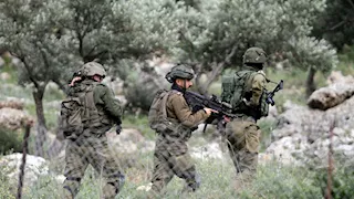 بحثًا عن طيار مفقود.. قوة "الكوماندوز" الإسرائيلية تقتل العشرات على الحدود اللبنانية