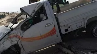 مصرع طفلين في حادث اصطدام سيارة ربع نقل بعمود إنارة بأسيوط