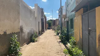 فيديو- مقابر أبوالنصر في كفر الشيخ تستعد لاستقبال جثمان زوجة الشحات مبروك