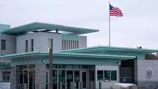 انفجار غامض قرب السفارة الأمريكية في أوسلو.. والشرطة النرويجية تستنفر