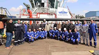 الفريق أسامة ربيع يوجه برفع جاهزية الوحدات البحرية بقناة السويس