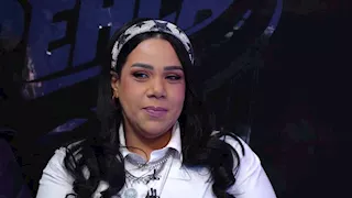 رامز جلال يسخر من شيماء سيف: "بتثبت الباروكة بتوكة ورايحة تزور دراكولا"