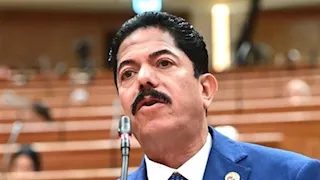 برلماني يتقدم بطلب إحاطة لوزير البترول بشأن نقص وزن أنابيب البوتاجاز في سوهاج  