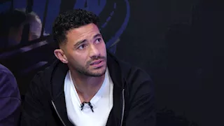 "إيه البيجامة اللي انت لابسها دي"..رامز جلال يسخر من اللاعب ياسر إبراهيم