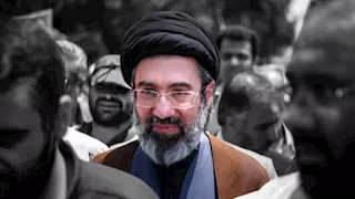 "وول ستريت": إسرائيل تخطط لاغتيال مجتبى خامنئي.. وترامب يمنح الضوء الأخضر