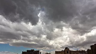 ارتفاع الحرارة مستمر وتحذير من الشبورة.. تفاصيل طقس الساعات المقبلة