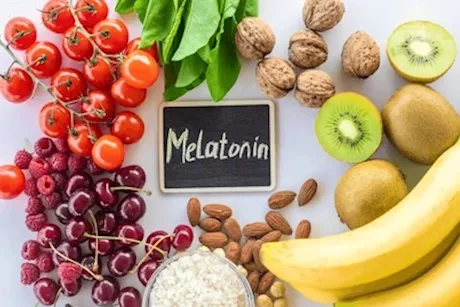 الميلاتونين في الفواكه- 8 أنواع تساعدك على النوم بسرعة  