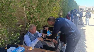 انتشار طبي في محيط الكنائس بجنوب سيناء لتأمين احتفالات عيد القيامة وشم النسيم