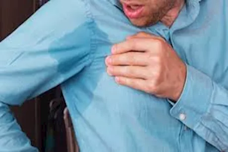 بخلاف مشاكل القلب.. أمراض قد يشير إليها فرط التعرق