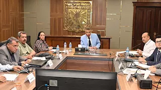 محافظ جنوب سيناء يوجه بتذليل العقبات أمام المستثمرين لدفع عجلة التنمية