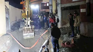 بعد إصلاح عطل طارئ.. إعادة تشغيل محطة صرف الهانوفيل بالإسكندرية- صور