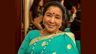 وفاة المطربة الهندية آشا بوسلي عن 92 عاما.. وهذا ما قاله عنها شاروخان