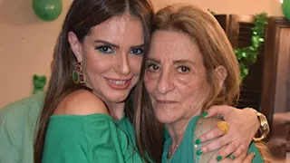 دنيا عبدالعزيز تحيي ذكرى والدتها بكلمات مؤثرة.. ماذا قالت؟