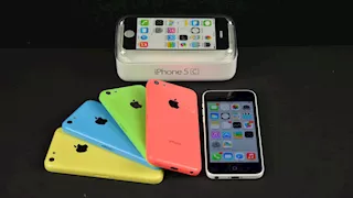 عودة iPhone 5C إلى الواجهة مجددا.. ما سر اهتمام جيل "زد" بالهاتف القديم؟