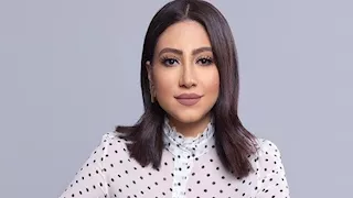 فخامة وأناقة.. بوسي تخطف الأنظار بلوك أسود مطرز بسعر تجاوز 28 ألف جنيه