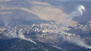 حزب الله اللبناني يستهدف 40 موقعًا في إسرائيل وصفارات الإنذار لا تتوقف