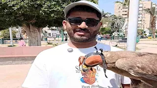 “العقاب والثعبان” يجذبان الأنظار في شم النسيم على كورنيش المنيا - صور 