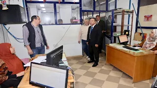 تفتيش مفاجئ.. محافظ المنوفية يتابع الخدمات بالتأمينات والمجلس الطبي بشبين الكوم (صور)