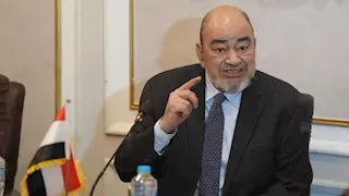 شعبة المستلزمات الطبية تجتمع مع نائب رئيس الشراء الموحد لمناقشة ملف التوريدات الاثنين