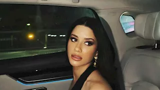 سينتيا خليفة بصحبة السقا وحسن أبو الروس في كواليس فيلمها الجديد