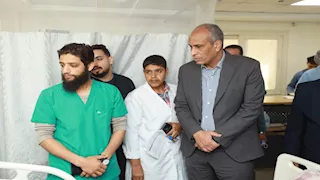 13 مصابًا.. محافظ كفرالشيخ يزور ضحايا حادث الطريق الدولي - صور 