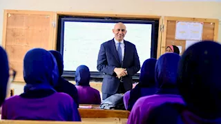 جولة مفاجئة.. وزير التعليم يتفقد مدارس الحوامدية والبدرشين في الجيزة (صور)