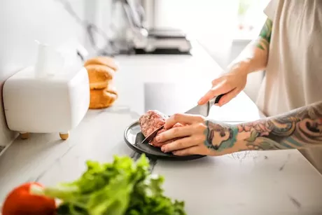 طرق طبيعية لزيادة هرمون البروجسترون.. أطعمة وعادات تساعد على توازن الهرمونات