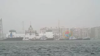 عاصفة رملية تضرب بورسعيد وتؤدي لانخفاض الرؤية الأفقية (صور)