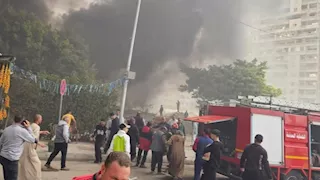 السيطرة على حريق مخزن خردة بالمندرة في الإسكندرية (صور)