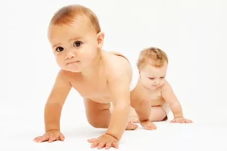    ما هو الفيتامين الأكثر أهمية لنمو الطفل وتطوره؟