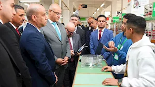 وزير العمل يعلن عن 1200 منحة تدريبية مجانية لتأهيل الشباب لسوق العمل - (الرابط)