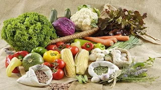 "سر الهضم الصحي" .. أطعمة غنية بالألياف لا تتجاهلها