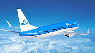 أزمة الوقود تضرب شركات الطيران العالمية: إلغاء خطوط ومئات الرحلات 