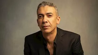 مساعد وزير الخارجية يكشف تفاصيل وفاة الدكتور ضياء العوضي وموعد عودة الجثمان 