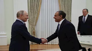 وزير الخارجية يسلم رسالة خطية من السيسي إلى بوتين