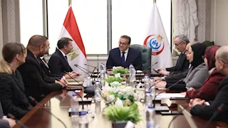 وزير الصحة يبحث تعزيز التعاون في علاج أمراض القلب